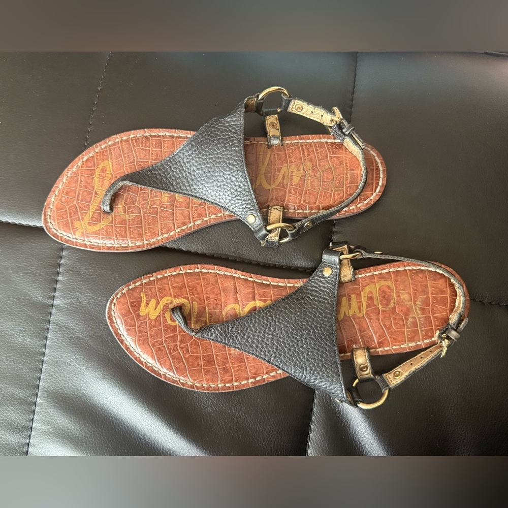Sam Edelman Black Leather T-Strap Sandals with Brown Croc Insole
